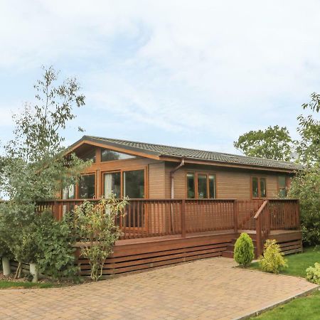 Bulmer Farm Lodge Malton Exterior photo